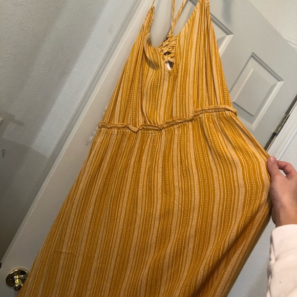 Striped Yellow knee length Sundress - Picture 3 of 4
